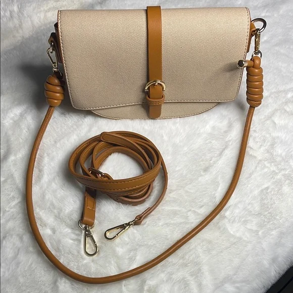 Faux Straw look PU  Cream and Tan Crossbody Bag with 2 removable straps - Picture 12 of 13